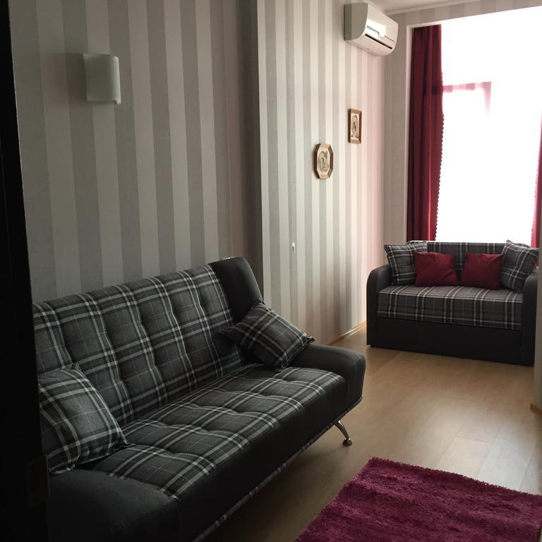 Town-house Golden Bugaz Appartement Karolino-Buhaz Buitenkant foto